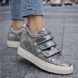 Alessandro Dell'Acqua Silver Glitter Sneakers Size 36.5 Velcro Metallic